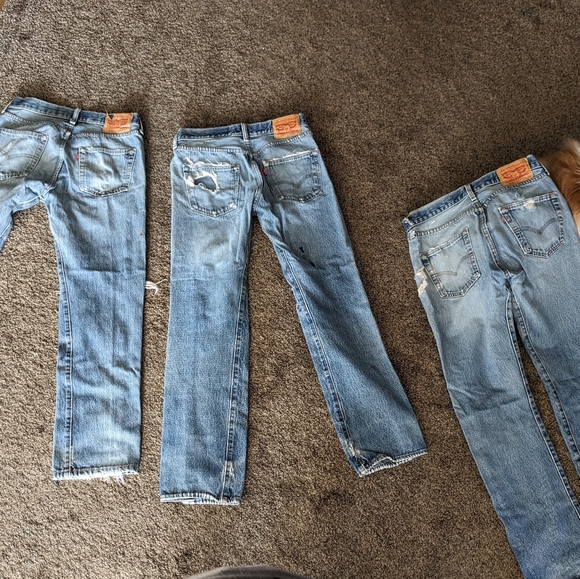 Levi's 501 boyfriend jeans 31"waist 32 "length $30 ea and 30x30 $30 ea - Picture 2 of 4